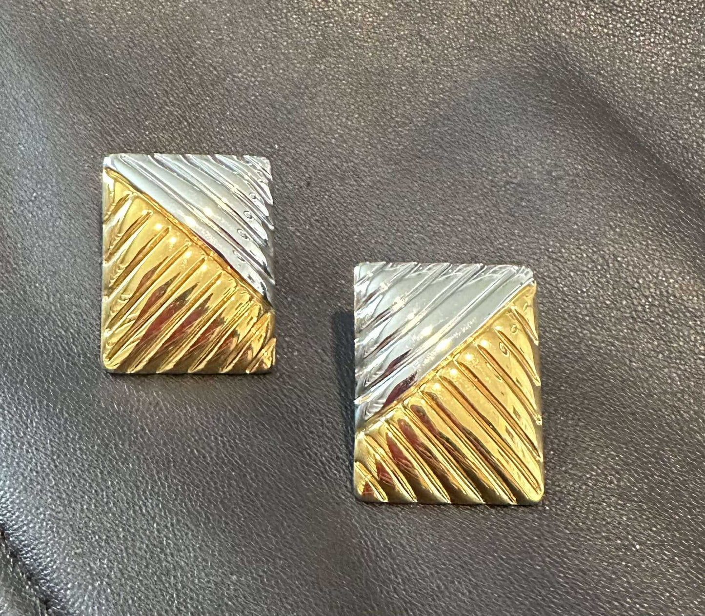 2 Tone Square Earrings